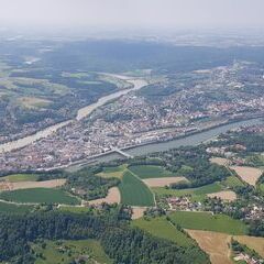 Verortung via Georeferenzierung der Kamera: Aufgenommen in der Nähe von Kreisfreie Stadt Passau, Deutschland in 1200 Meter
